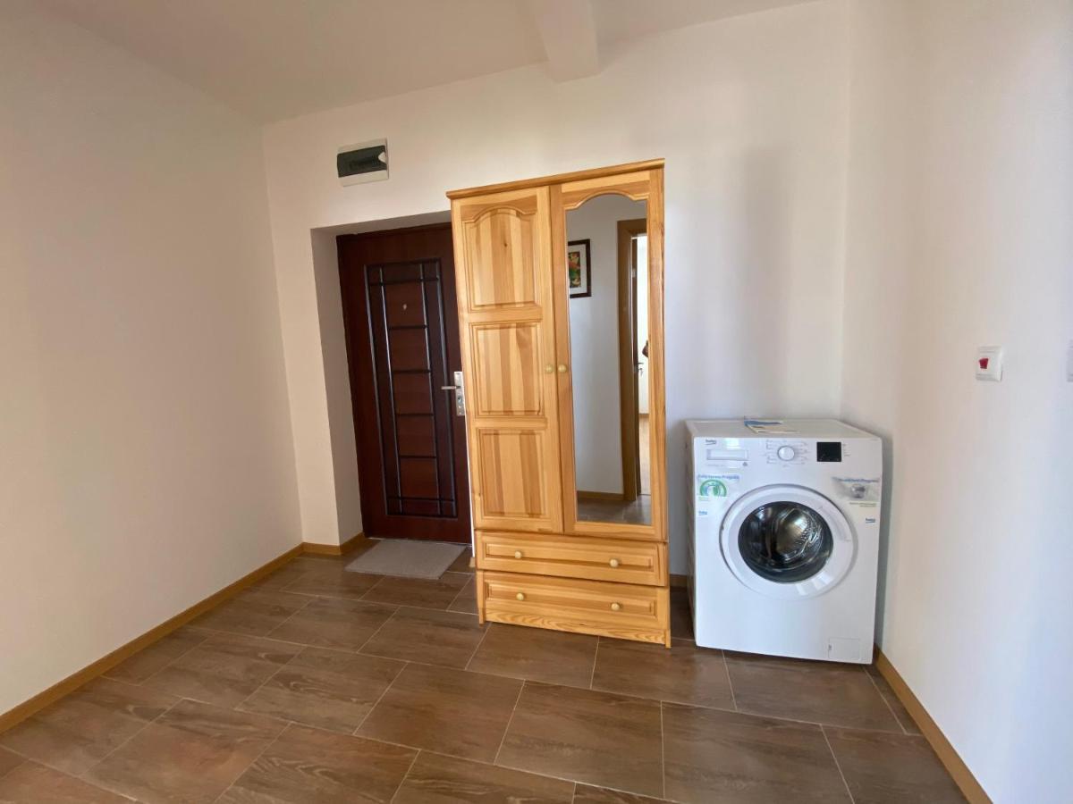 Byala Friendy Sea Apartaments Bagian luar foto