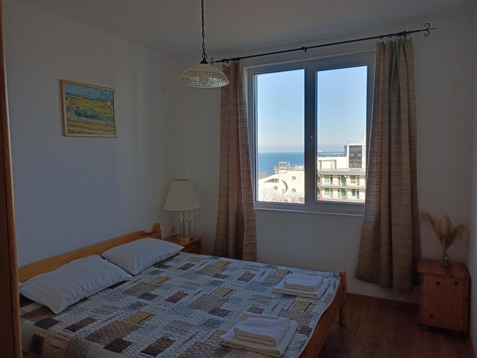 Byala Friendy Sea Apartaments Bagian luar foto
